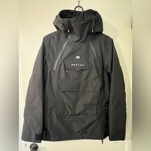 Like NEW Montec Black Ski & Snow Jacket for Women